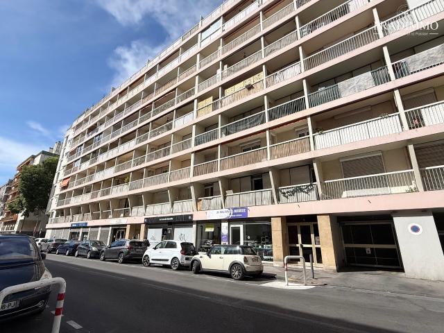 Type 3/4 de 80 m2 Marseille 10éme