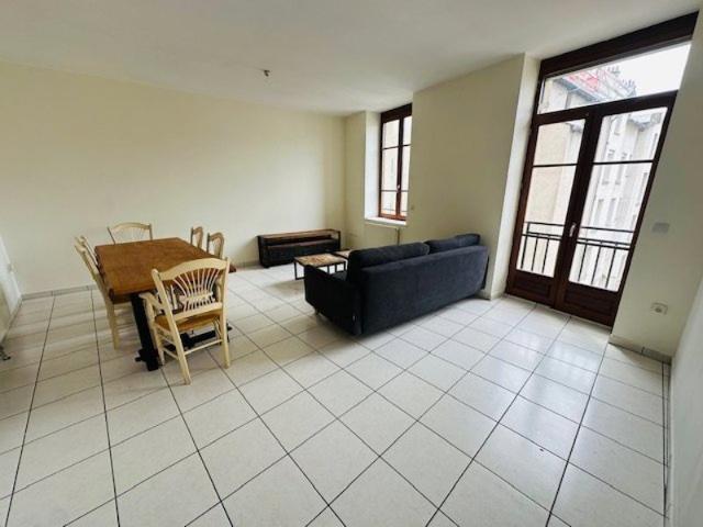 TYPE 3 DE 2 CHAMBRES