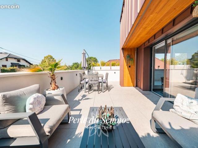 Type 4 Attique de 87 m2, de 2022 Terrasse de 38,5 m2 Dernier étage