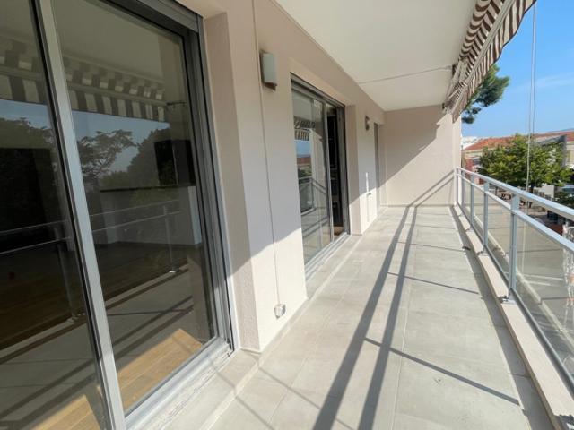 TYPE 4 GRAND BALCON VAUBAN