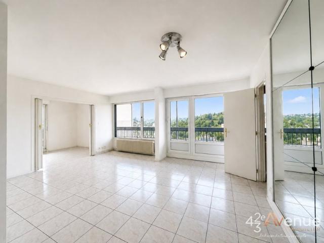 TYPE 4 DE 3 CHAMBRES