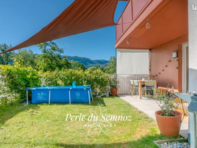 Type 4 récent de 82 m2, en rez de jardin