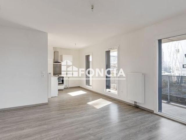 Type 4 residence recente mons en baoreul avec terrasse et parking