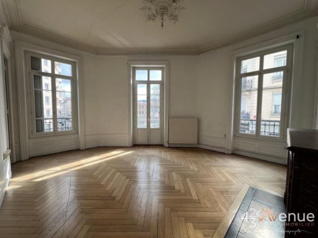 TYPE 5 DE 3 CHAMBRES