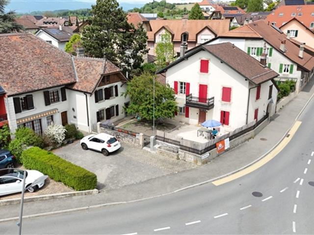 Typisches Dorfhaus in Daillens, 6,5 Zimmer / 180 m²