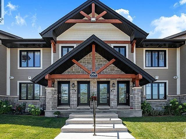 U4 2.0 Water Street Cornwall, Ontario