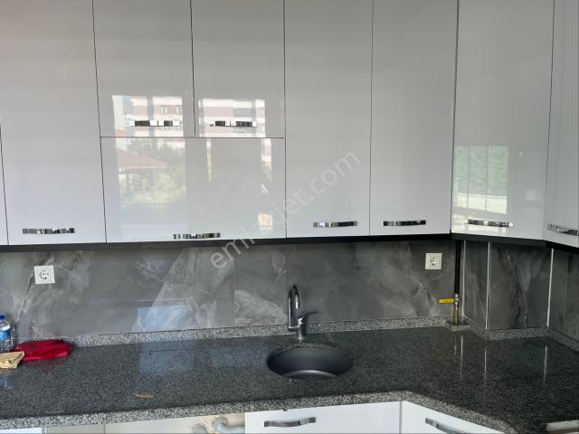 Uşak Merkez Kemalöz Mahallesinde Kiralık 2+1 Daire