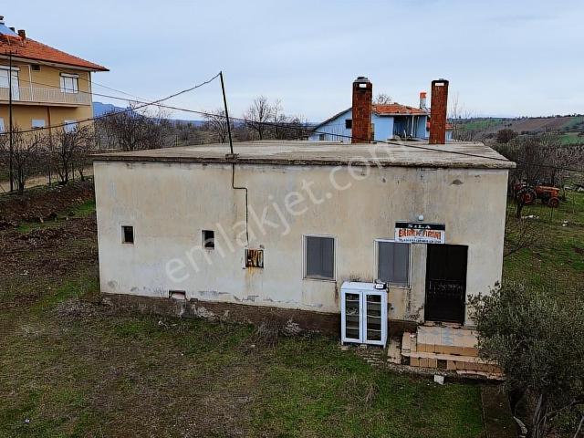 Uşak Eşme Kayalı Köyü'nde Satılık Fırın Ve Arsası