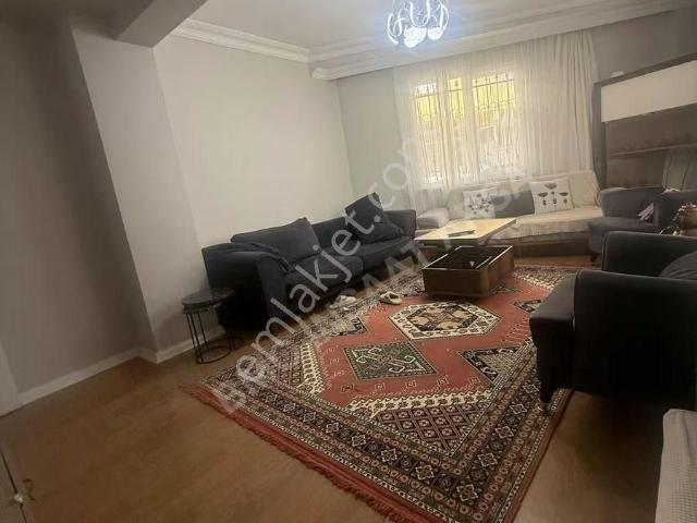 Üçevler Mahallesinde 2+1 Köşe Başı Dairemiz Satıştadır