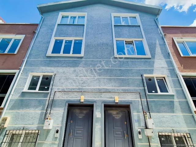 Üçevler Kiralık 255m² 4 Kat Müstakil Bina Ticari Kullanıma Uygun