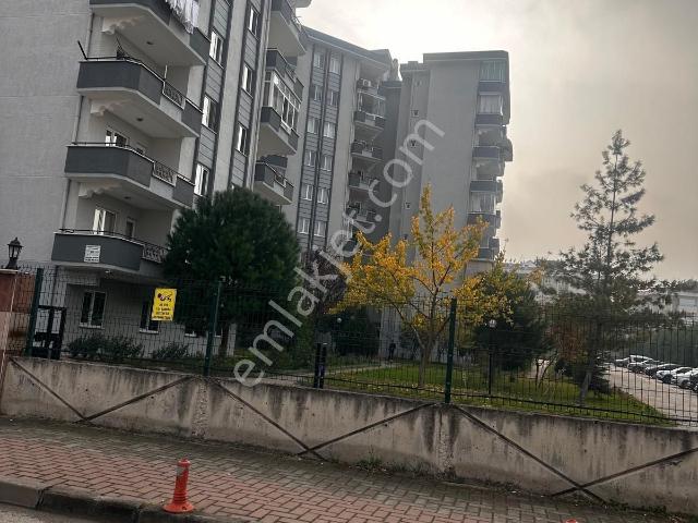 Üçevlerde 170 M2 3+1 Kiralık Daire