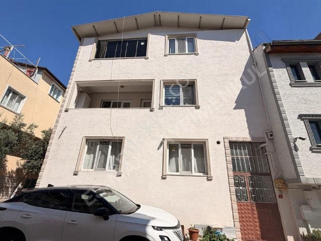 Üçevler'de Dumlupınar Cadde Üzeri 1+1 Kiralık Daire