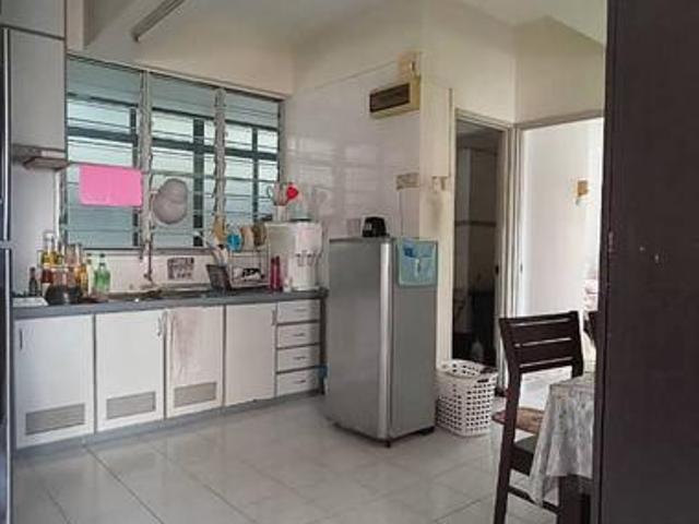 U garden condo at Gelugor