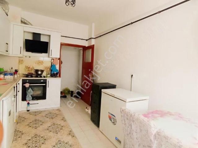 Üçgen Mahallesi 3+1 Yüksek Giriş