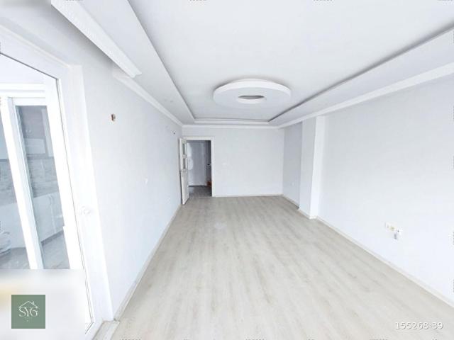 ÜÇGEN'DE ASANSÖRLÜ 7 YILLIK BİNADA TERTEMİZ DAİRE