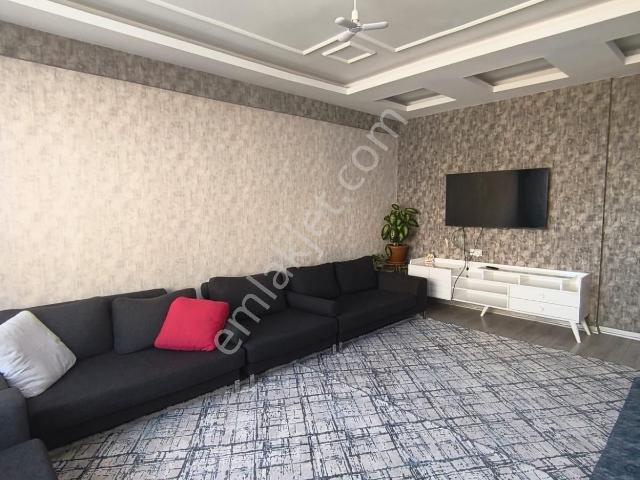 Üçkuyular 3+1 lüks Daire