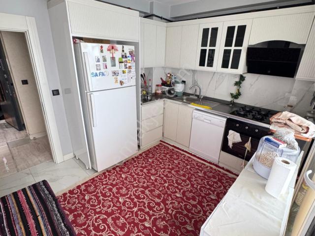 Üçkuyular Satılık 2+1 Daire