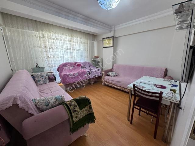 Üç Kardeşler'den Esentepe Mah. Satılık 2+1 95m² 2.kat Daire