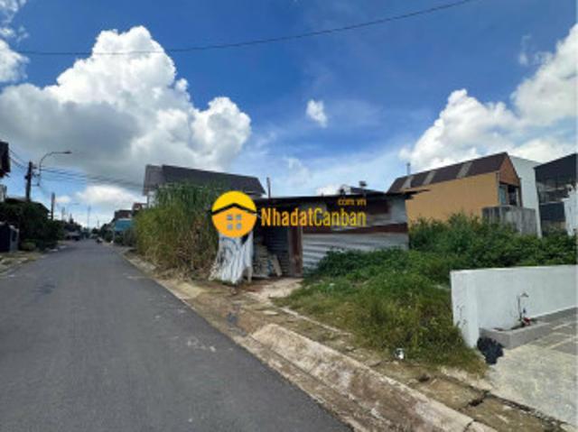 Đầu tư tích sản lâu dài đất mặt tiền nhựa 10m giá chỉ 2 tỷ