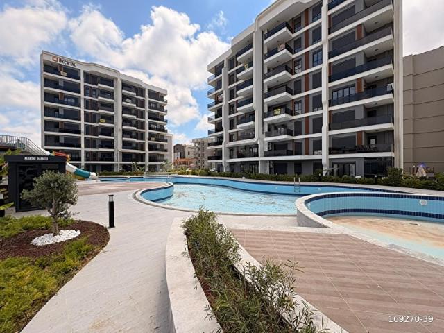UĞUR KURTULMUŞ'TAN ÖZÇİÇEK VİAMAR BEGONVİLDE SATILIK 2+1 ARAKAT