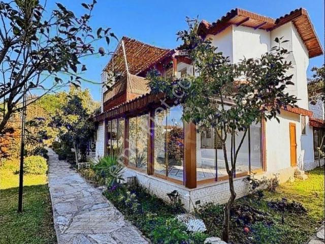 Uğurdan Çalış Bölgesinde 4+1 Dubleks Site İçerisinde Villa S 105