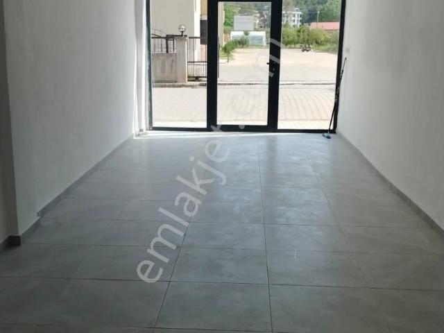 Uğur'dan Seydikemer Merkezde Satılık Dükkan