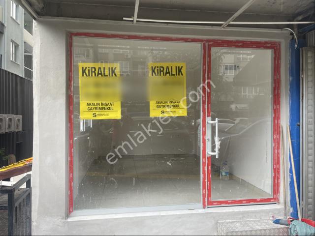 Üçyol Metroya Yakın 15 M2 Cadde Cepheli Ve Üzeri Köşe İş Yeri