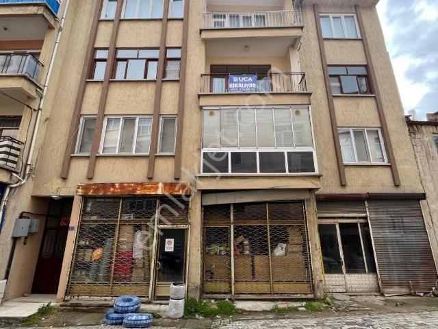 Uca'dan Çarşı Merkez De Kiralık 3+1 Daire.!