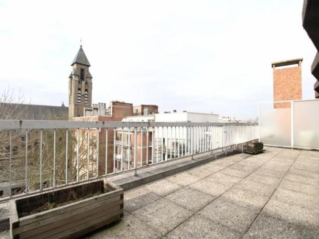 UCCLE BOIS DE LA CAMBRE PENTHOUSE 33m² + TERRASSE 25m² OUEST