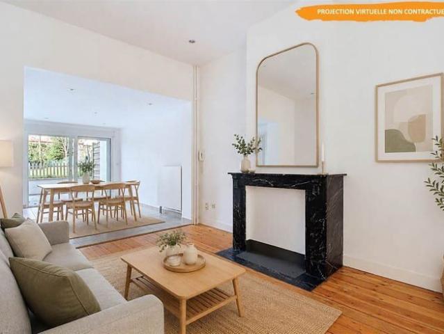 Uccle Centre neighborhood | Spacious 5 bedroom house with a