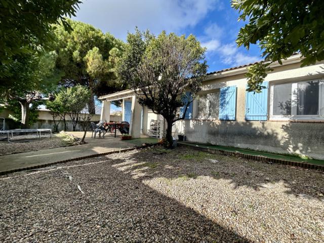 UCHAUD Villa de 83m2 avec jardin