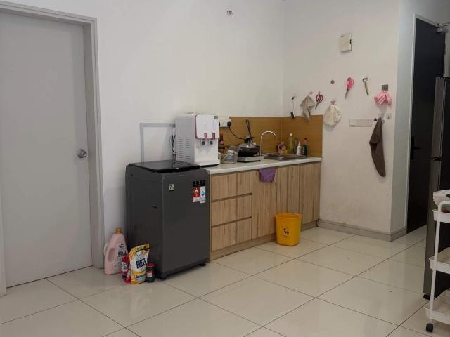 UCSIFemale Middle Room️RM850 l Riana South