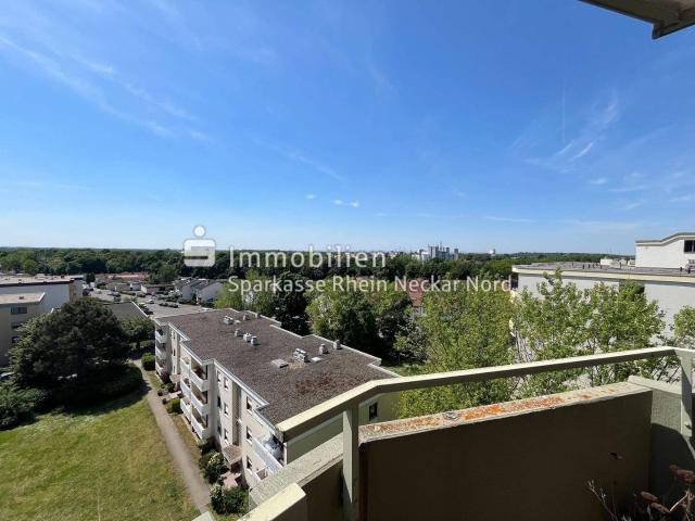 ÜBER DEN WOLKEN WOHNEN 7. OG, 2 Balkone & Stellplatz