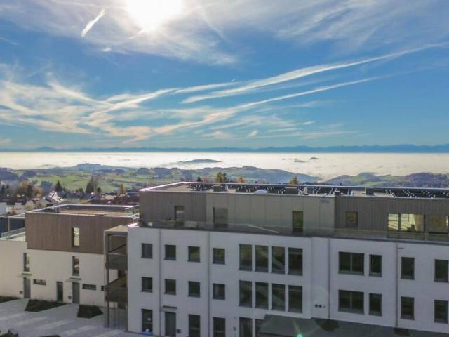 Über der Nebelgrenze* 4 Zimmer Wohnung mit Balkon