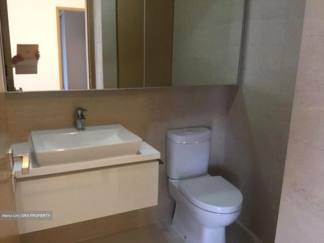 Uber 388 D16, Condominium