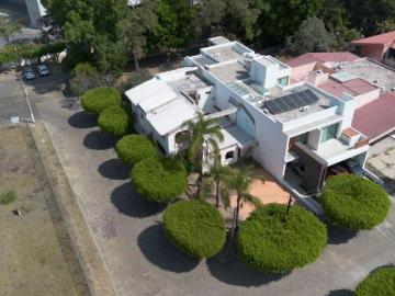 Ubicación inigualable EXPO GDL: Casa a precio y condiciones de Terreno dentro de Coto Hípico Tapatío