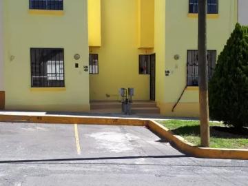 UBICACION PRIVILEGIADA EN PRIVADA POCAS CASAS CERCA PREPA NORTE SOBRE SOMBRERETE