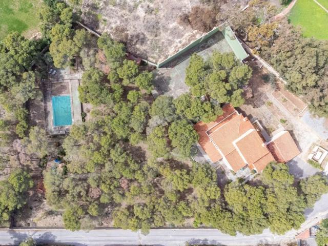 Ubicada en la exclusiva zona de VistaHermosa, esta villa se. 0m² Alacant