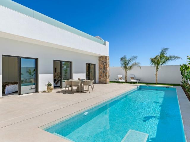 Ubicada en la encantadora localidad de Los Alcázares, esta e. 106m² Los Alcázares