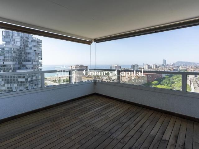 Ubicada en la planta 14 de la prestigiosa torre Illa del Bos. 147m² Barcelona