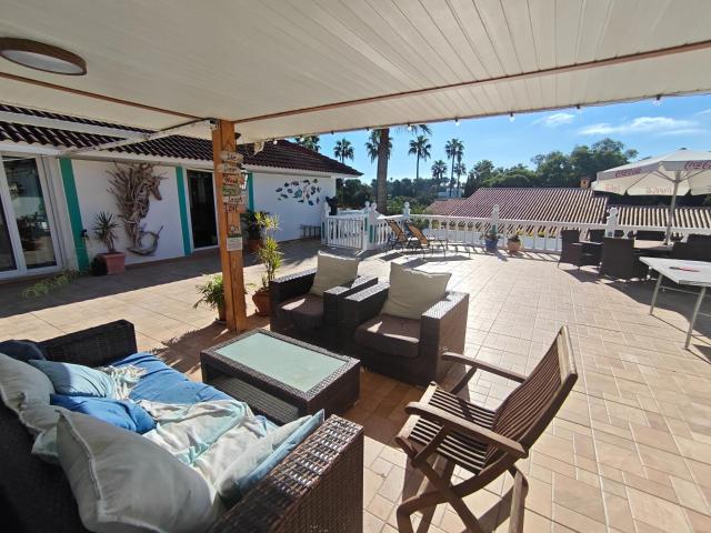 Ubicada en la privilegiada zona de Sotogrande Costa, esta es. 380m² Sotogrande