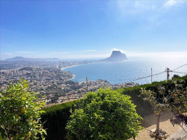 Ubicada en la tranquila y codiciada urbanización Maryvilla. 155m² Calpe Calp