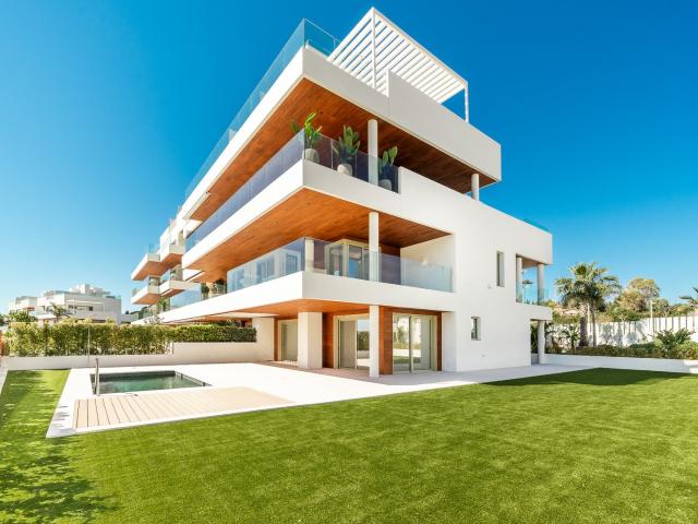 Ubicada en plena Milla de Oro de Marbella, esta sofisticada. 508m² Marbella
