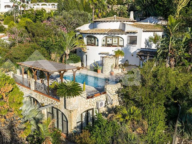 Ubicada en una de las zonas más exclusivas de Monte Pego, es. 168m² Monte Pego