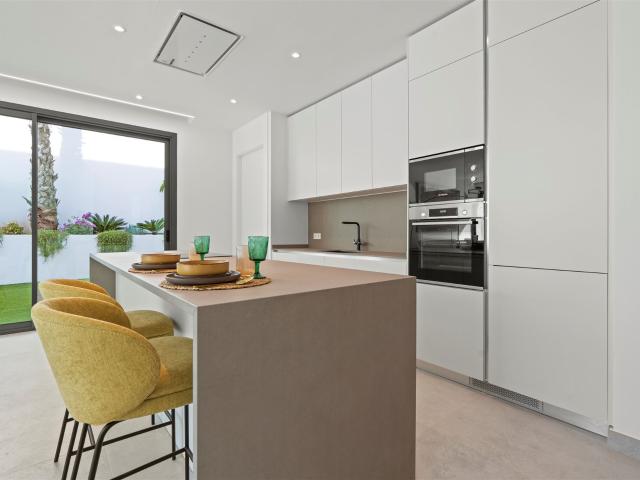 Ubicadas en la vibrante ciudad de Benidorm, estas exclusivas. 344m² Benidorm