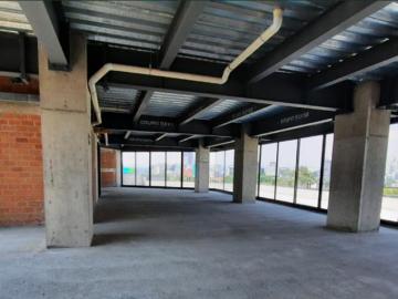UBICADISIMA BODEGA Y OFICINAS EN RENTA MAGNIFICA UBICACION