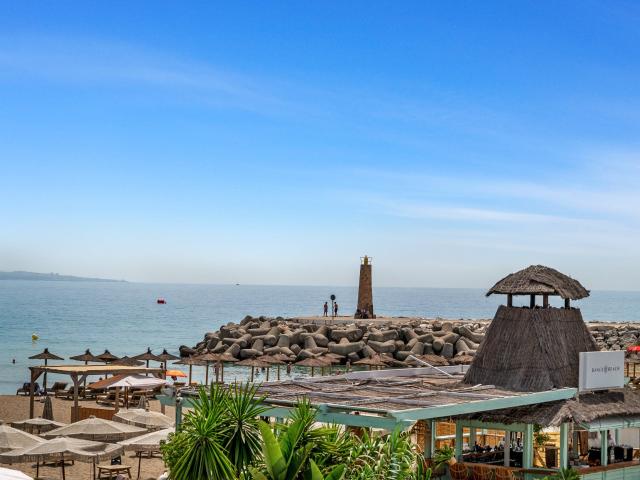 Ubicado en el corazón de Puerto Banús, este apartamento refo. 66m² Marbella