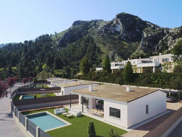 Ubicado en el encantador entorno de Penáguila, este conjunto. 178m² Penàguila