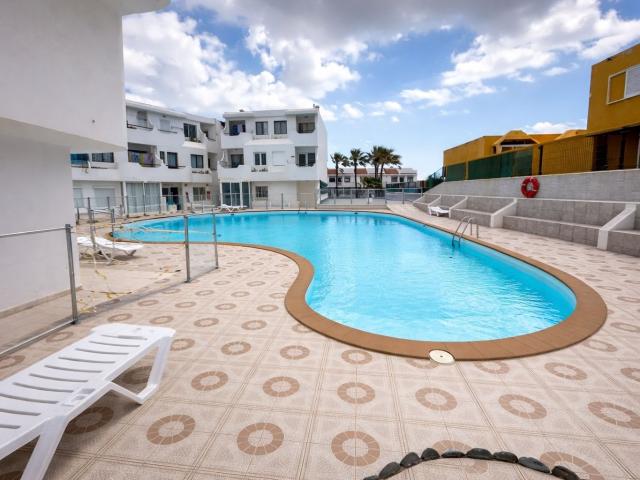 Ubicado en el popular complejo Residencial Océano en Costa A. 41m² Costa de Antigua