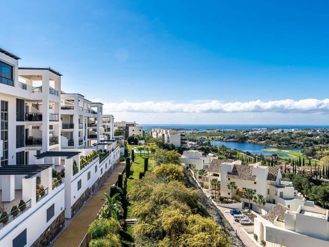 Ubicado en el prestigioso complejo de Acosta Flamingos, este. 265m² Benahavís